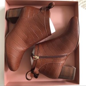 ❗️LOWEST❗️NWOT Sezane Pamela Ankle Boots 5.5 // 35